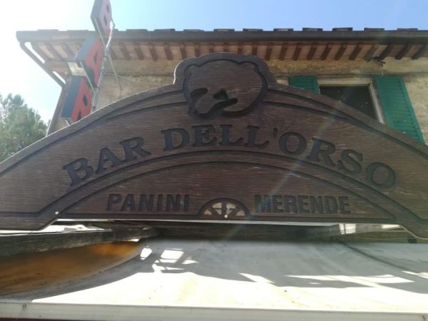 Il Bar dell’Orso a Monteriggioni festeggia i 60 anni di attività