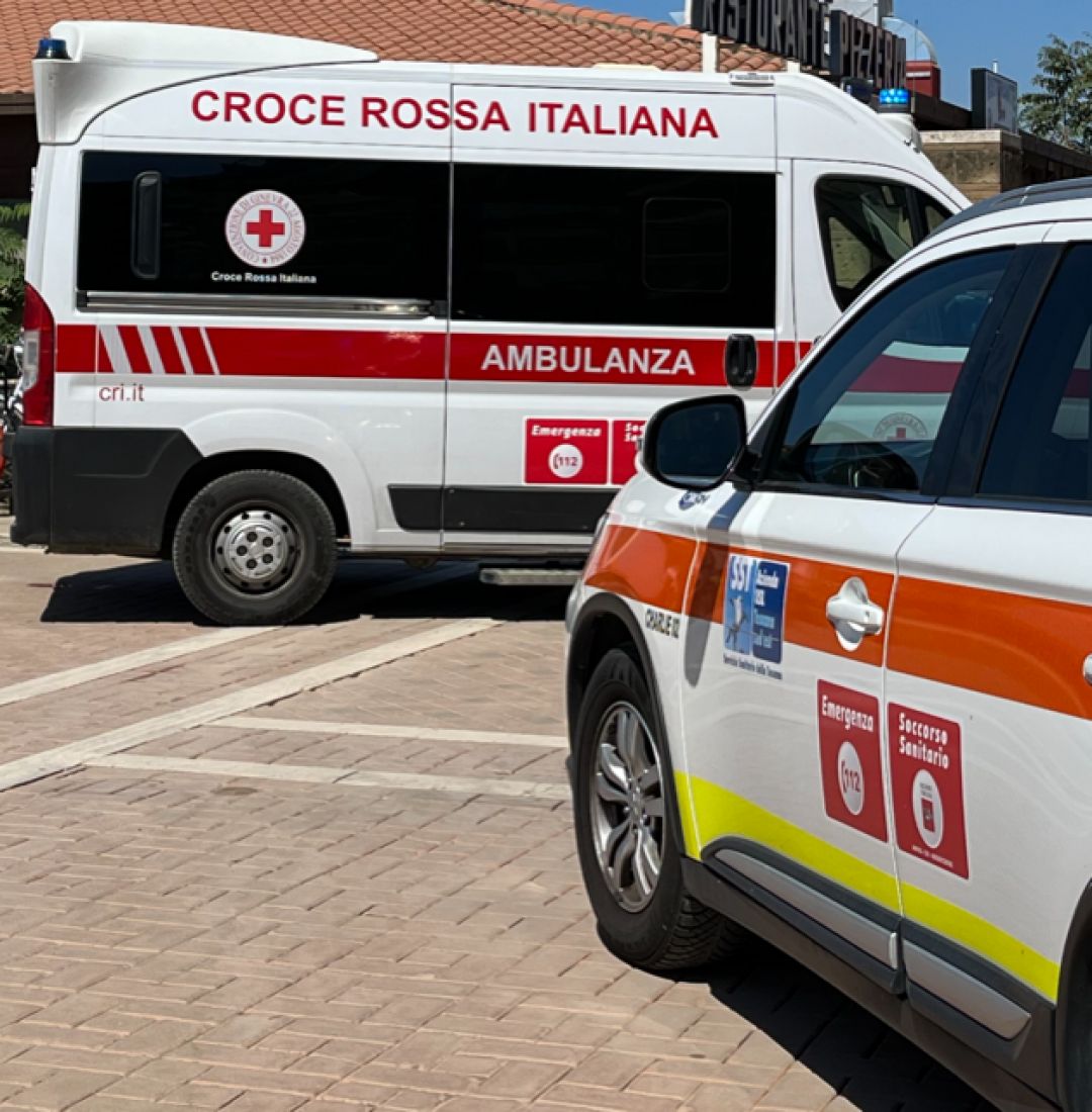 Malore In Spiaggia Inutili I Soccorsi Muore Una Donna Di Anni