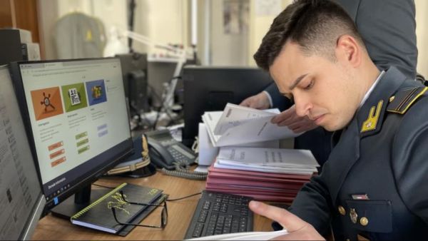 Bancarotta fraudolenta e frode fiscale: sequestri per oltre 500 mila euro