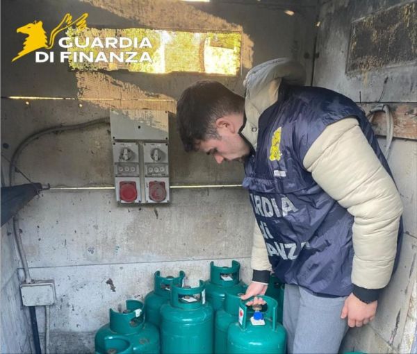 Controlli sulle accise: sequestrate 47 bombole di G.P.L., denunciati tre esercenti