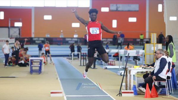 Atletica: Faragli argento regionale, Mattia Bartolini primato personale a Lucca