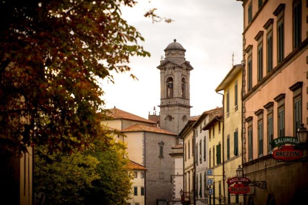 Teatri d’Amiata: mercoledì 18 febbraio al Teatro Amiatino arriva Ugo Dighero