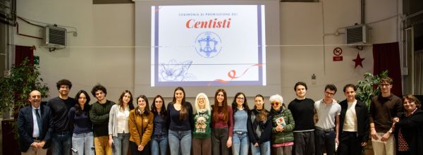 Doppia cerimonia al Polo Aldi: festeggiati centisti e vincitori di borse studio in memoria di Letizia Maestrucci