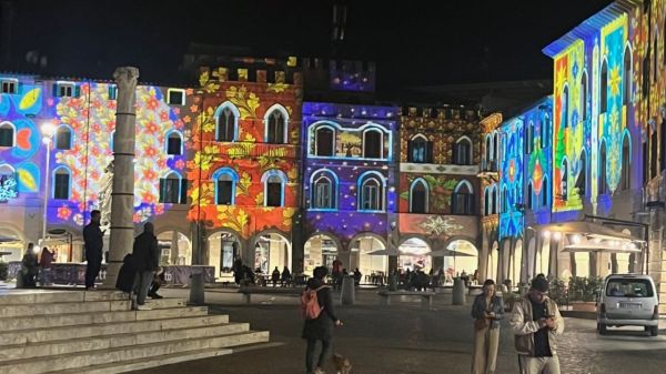 Tradizione batte crisi: l’83% dei toscani farà regali di Natale