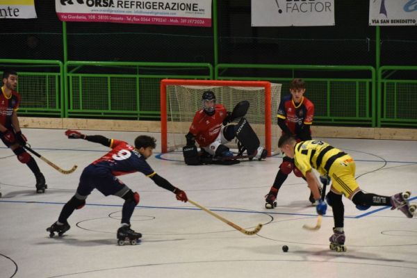 Hockey: Gli emiliani dell’ex Enrico Mariotti travolgono il Castiglione con un secco 10-4