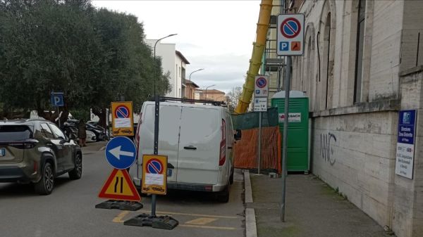 Stalli per disabili al distretto di via Don Minzoni: diritti temporaneamente sospesi