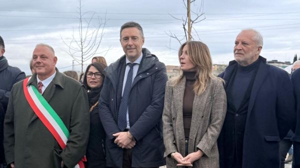Parco del Diversivo, Fabrizio Rossi: "Promessa mantenuta. Opera voluta da FDI che restituisce verde, sport e spazi ai giovani" 