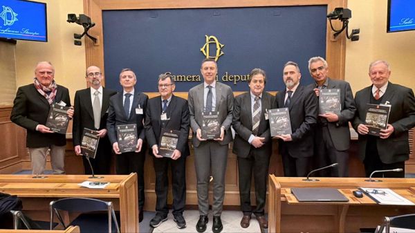 Cultura: I misteriosi murali di Monte Leoni approdano alla Camera dei Deputati