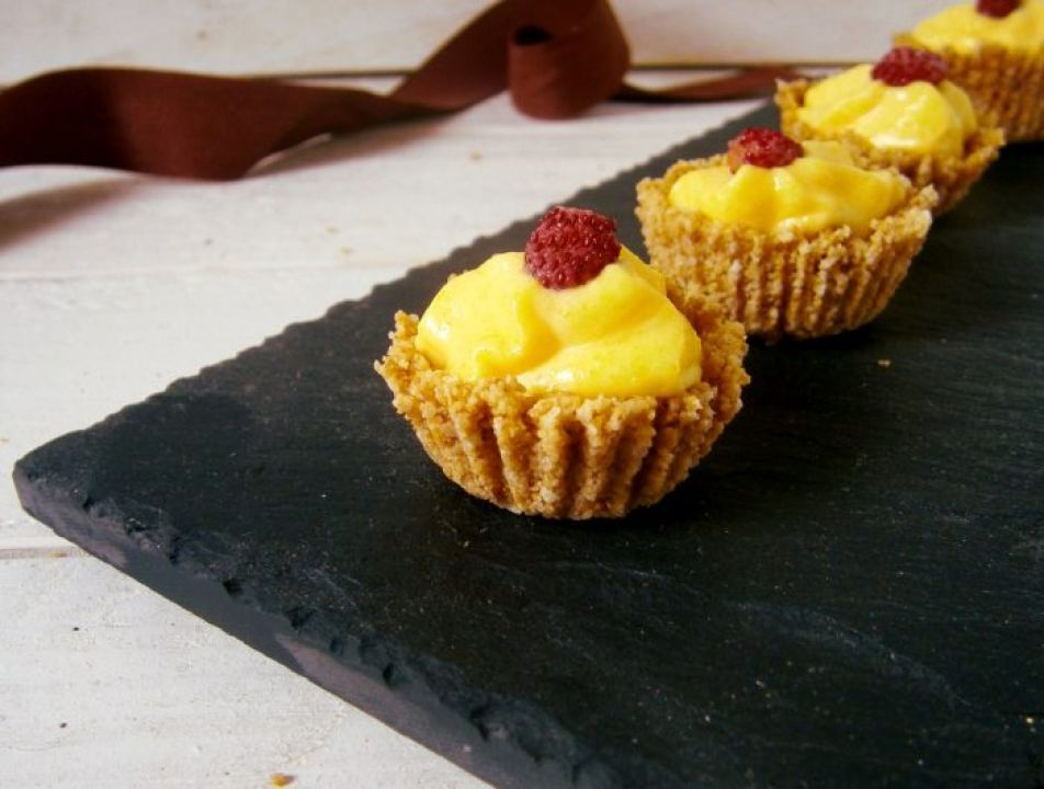 In Cucina Con Giulia Tartellette Di Amaretti Cioccolato Bianco