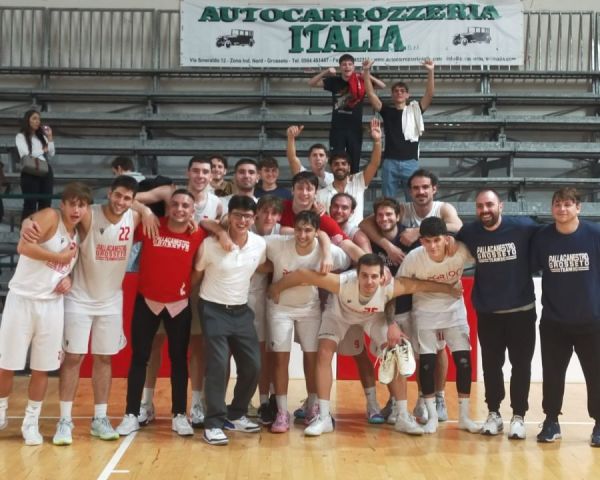 Pallacanestro Grosseto batte Scandicci nell'esordio casalingo di campionato