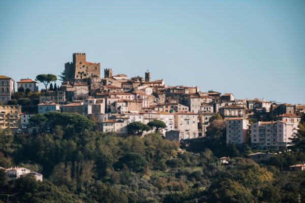 Tombolata e presentazione calendario Arci 2025