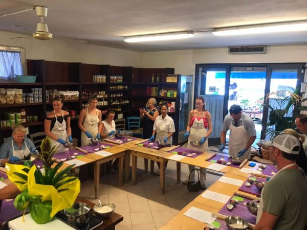 Argentario da gustare: successo per la cooking class “Mani in Pasta” con i crocieristi della Silver Ray