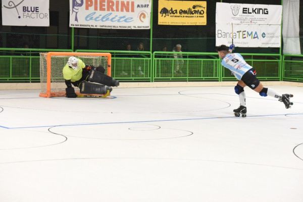 Hockey A2, la Blue Factor batte la Roller Matera