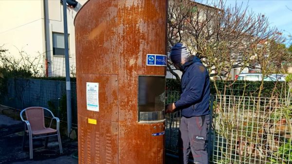 Talamone, installato il nuovo fontanello di acqua potabile