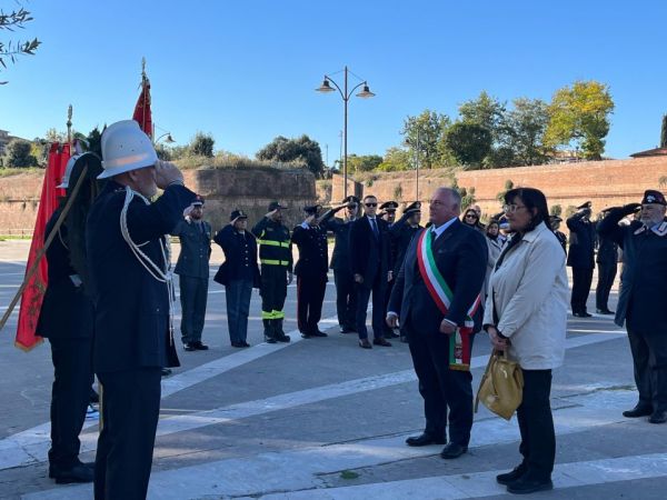 Caduti di Nassiriya, stamani commemorazione in piazza