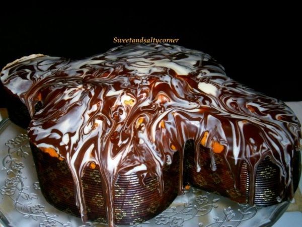 "In cucina con Giulia": colomba di Pasqua in bianco e nero