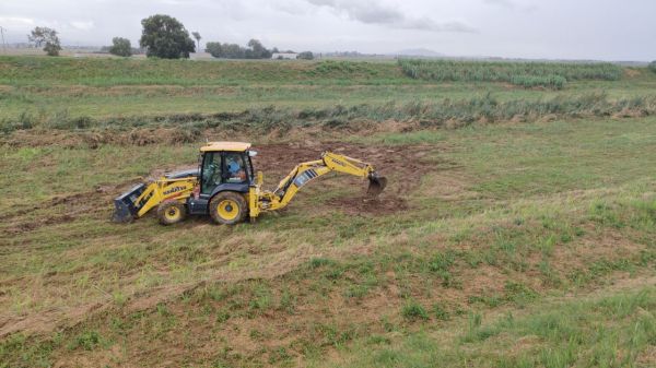 Manutenzione nella golena del torrente Bruna tra Piattolavato e Barbaruta