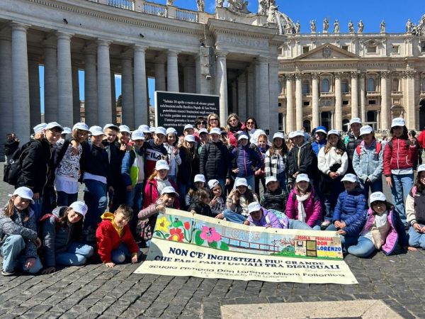 Incontro con Papa Francesco: un'esperienza di Pace per gli alunni dell’Istituto Leopoldo 2 di Lorena