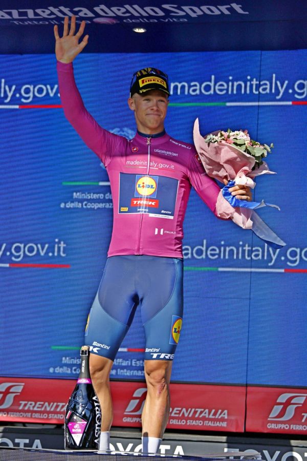 maglia_ciclamino_stage_5_milan_3000_2000