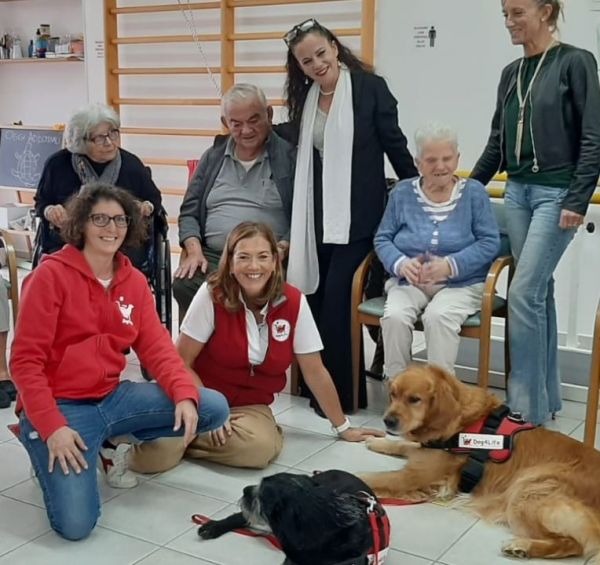 Torna il progetto Argo di Dog4Life alla residenza per gli anziani di Manciano