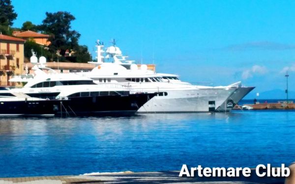 Artemare Club: all’Argentario ancora tanti superyacht e navi da crociera