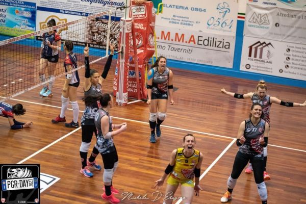 Pallavolo Grosseto: Ferrini e Riva convocate per gli allenamenti in serie D