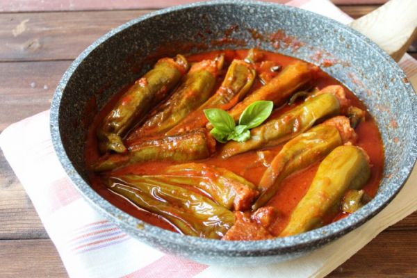 "In cucina con Giulia": peperoni Corno ripieni
