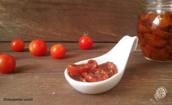 "In cucina con Giulia": pomodorini confit