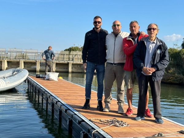 Iniziati i lavori di installazione del nuovo modulo galleggiante a Santa Liberata. 