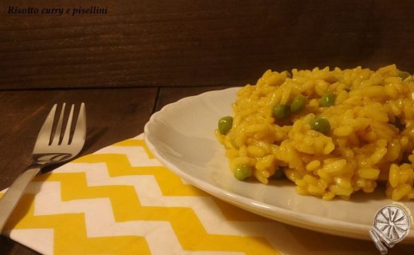 "In cucina con Giulia": risotto curry e pisellini