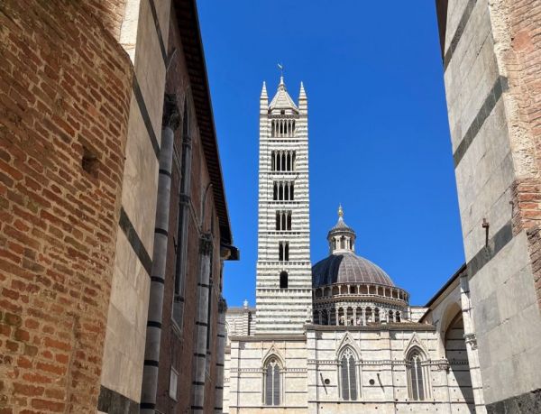 Fondazione Antico Ospedale Santa Maria della Scalae Siena Foto Club presentano Letture di Fotografia