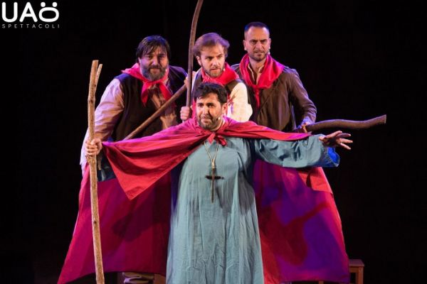 Il “Messia d’Abruzzo” plana sul Teatro Boni di Acquapendente