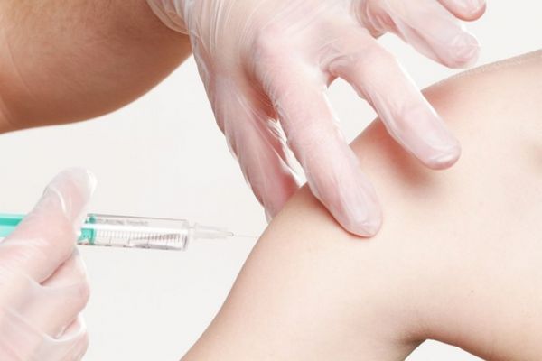 In tre settimane oltre 130 mila toscani si sono vaccinati contro l’influenza